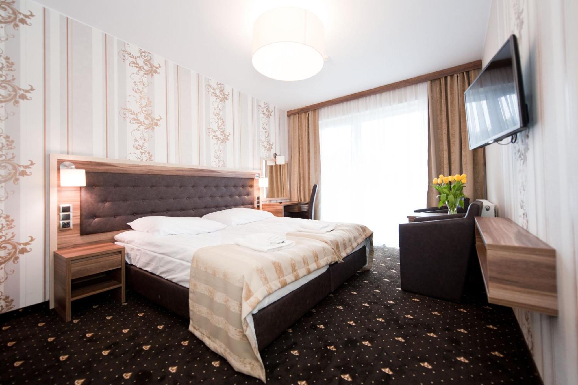 Cristal Spa Dzwirzyno Luaran gambar