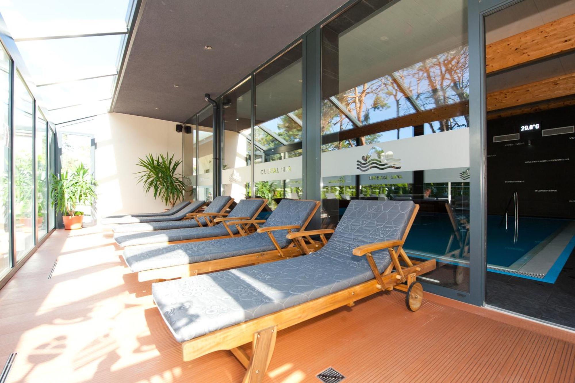 Cristal Spa Dzwirzyno Luaran gambar